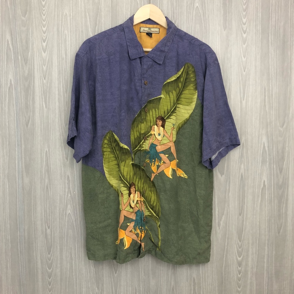 Tommy Bahama Large Silk Button Down Hawaiian Shirt